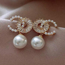 Load image into Gallery viewer, CC Pearl Earrings
