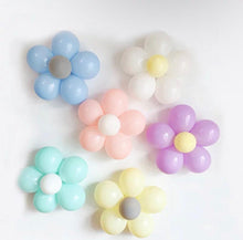 Load image into Gallery viewer, 36pcs Uninflated Self DIY Flower Balloons Single Layer -Mix Color
