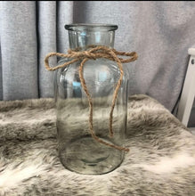 Load image into Gallery viewer, Bottle Design Flower Vase-M

